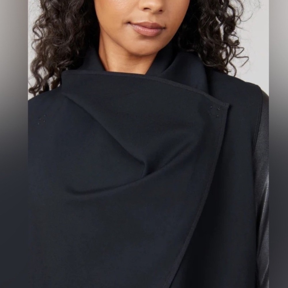 SPANX Faux Leather Convertible Jacket Black Coat Open Front Snap Womens 3X - Picture 3 of 7